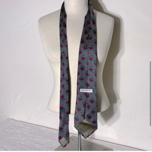 Vintage Giorgio Armani Silk Tie - Picture 5 of 10